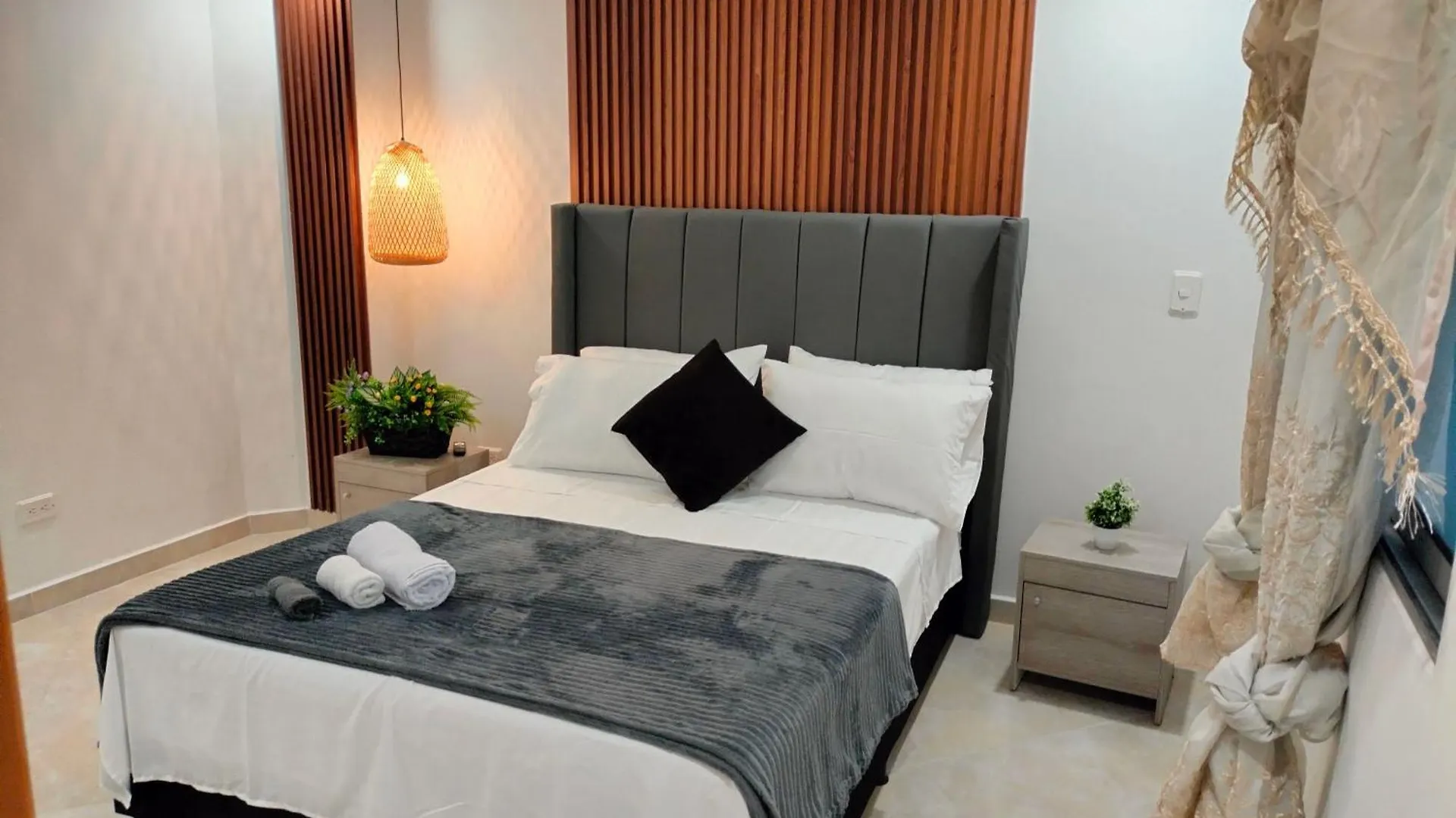Διαμέρισμα Exclusivo Apto Lujoso Central, Sereno Y Comodo Μεντεγίν